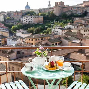 Otel Minerva, Siena