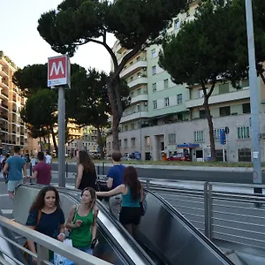 Al171 Tourist Close Metro B1 - Sant'agnese Annibaliano , Rzym Włochy